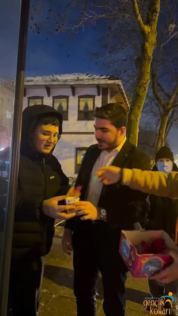 Ataşehir Gençlik Kolları saha etkinliğinde